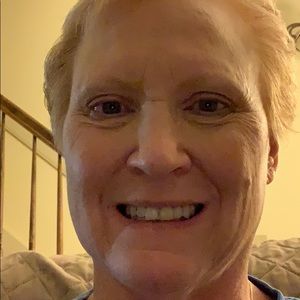 Meet your Posher, Pam